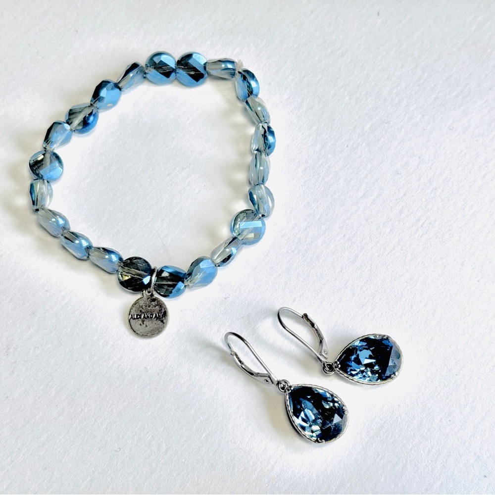 Elegant Deep Blue Crystal Jewelry Set